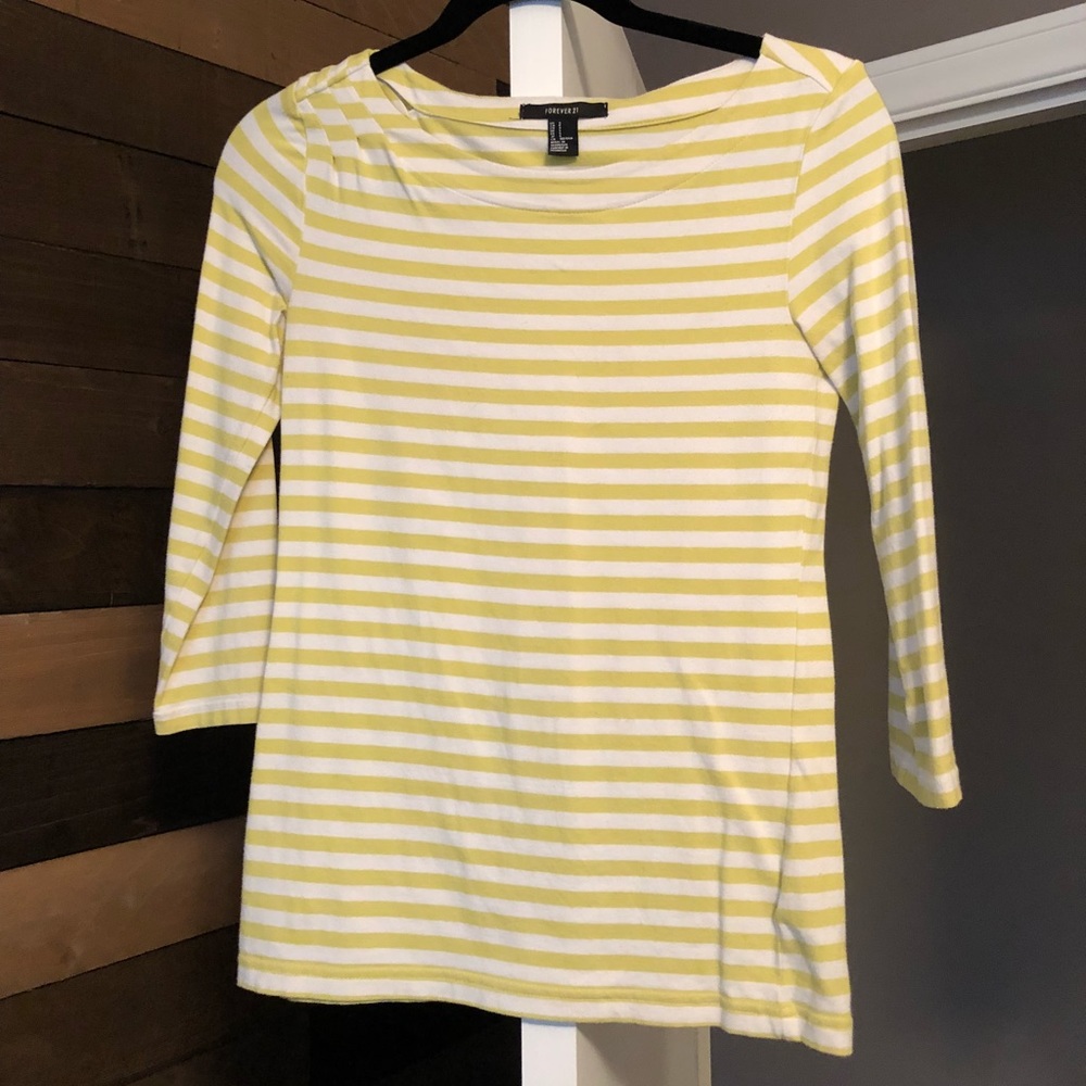 Forever 21 3/4 shirt